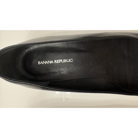 Banana Republic Women’s Black Leather Pointed Toe Flats Buckle Detail Size 7.5 - Picture 5 of 13